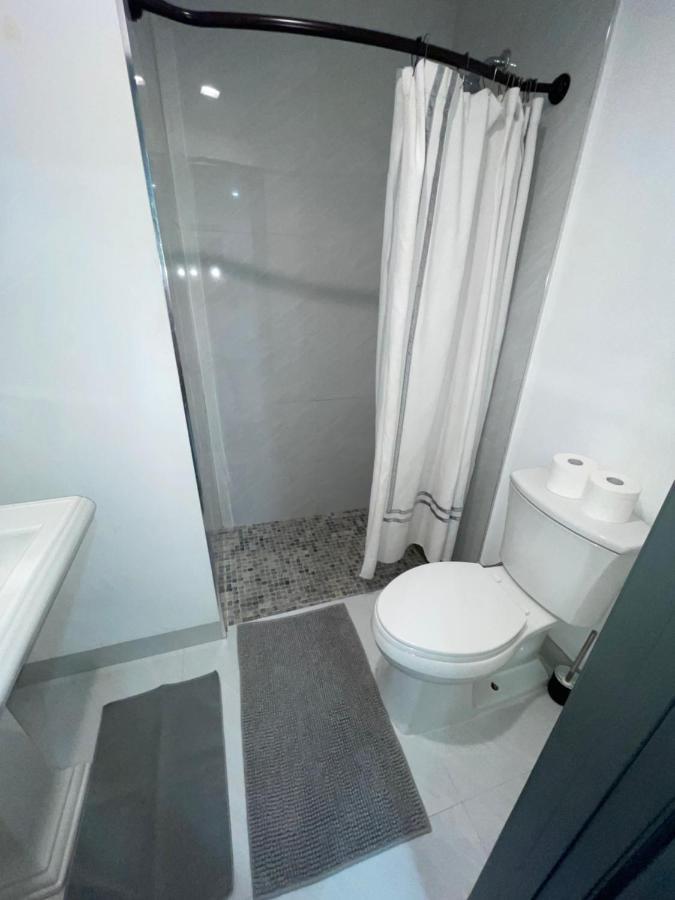 Room & Private Bathroom Boca Raton Extérieur photo